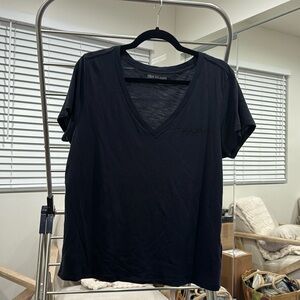 ***Like New*** True Religion T-Shirt in Navy Blue, Size: L